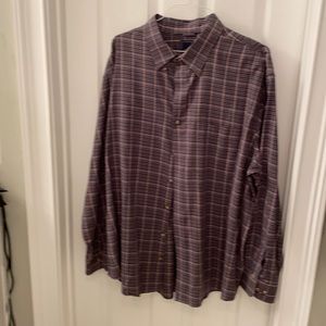 Button collar long sleeve brown plaid shirt